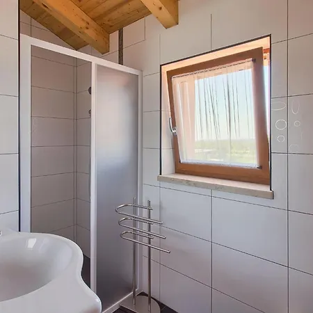 Ladonja Holiday home