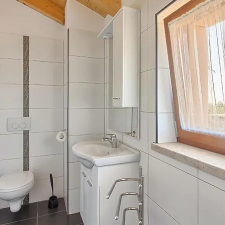 Holiday home Ladonja
